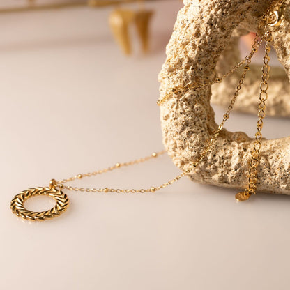 HEIANA - Collier pendentif cercle tressé