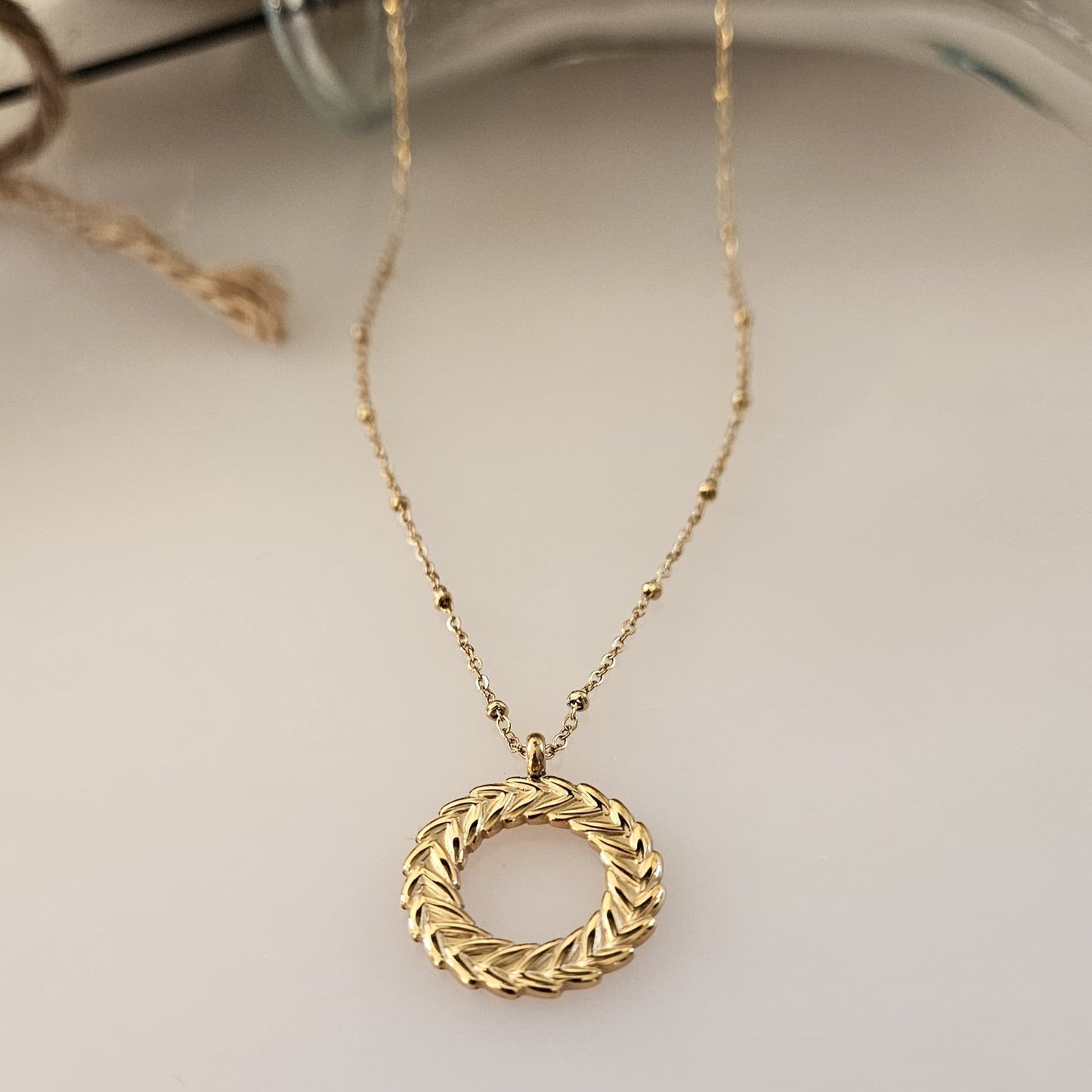 HEIANA - Collier pendentif cercle tressé